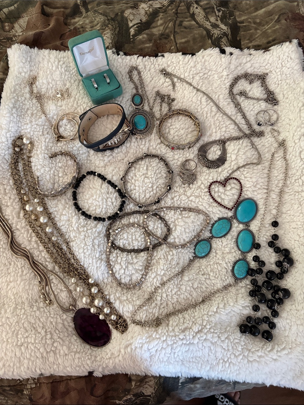 Huge lot costume jewelry! Silver pearls $ turquoise
